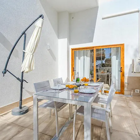 Buenavista Park Royal *